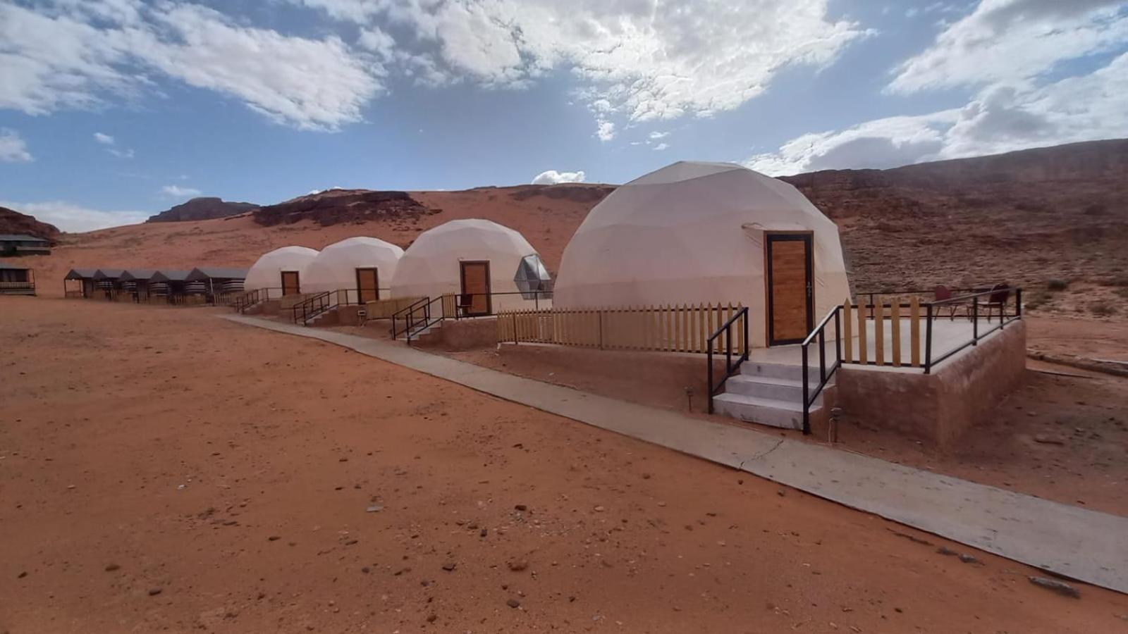 Al Raha Luxury Camp Wadi Rum Exterior foto