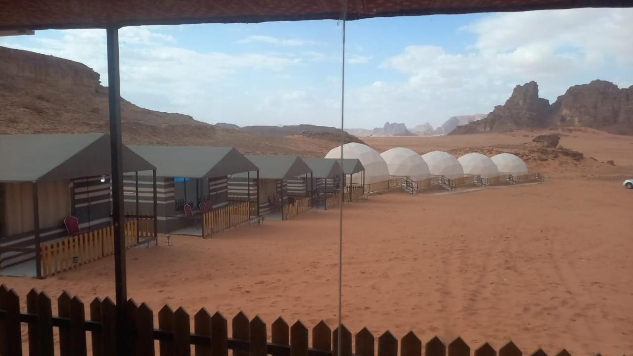 Al Raha Luxury Camp Wadi Rum Exterior foto