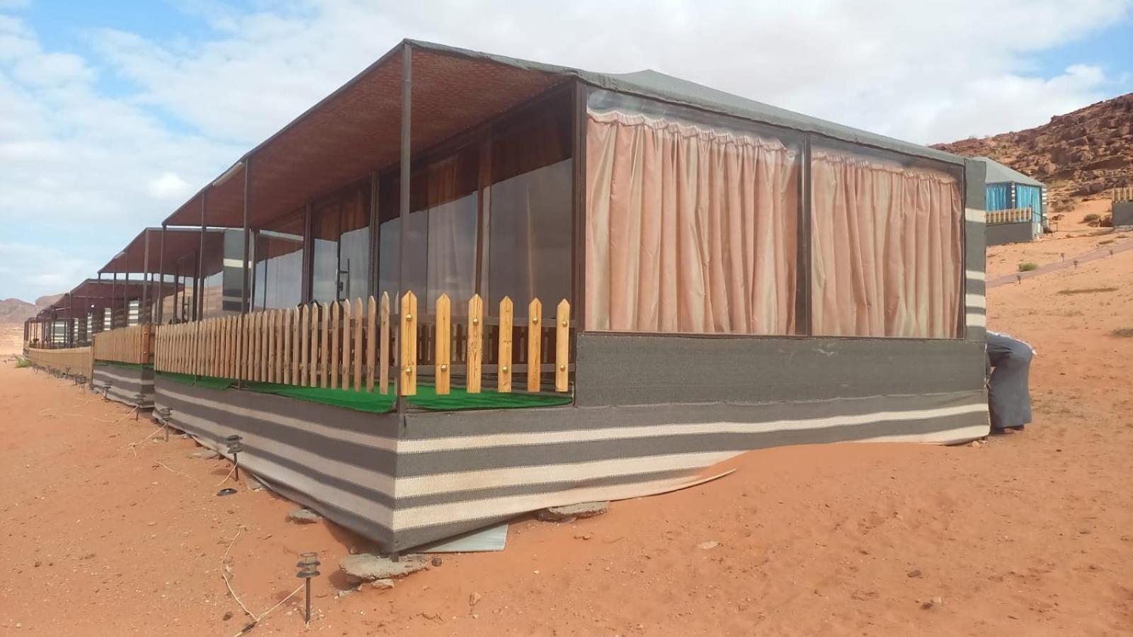 Al Raha Luxury Camp Wadi Rum Exterior foto