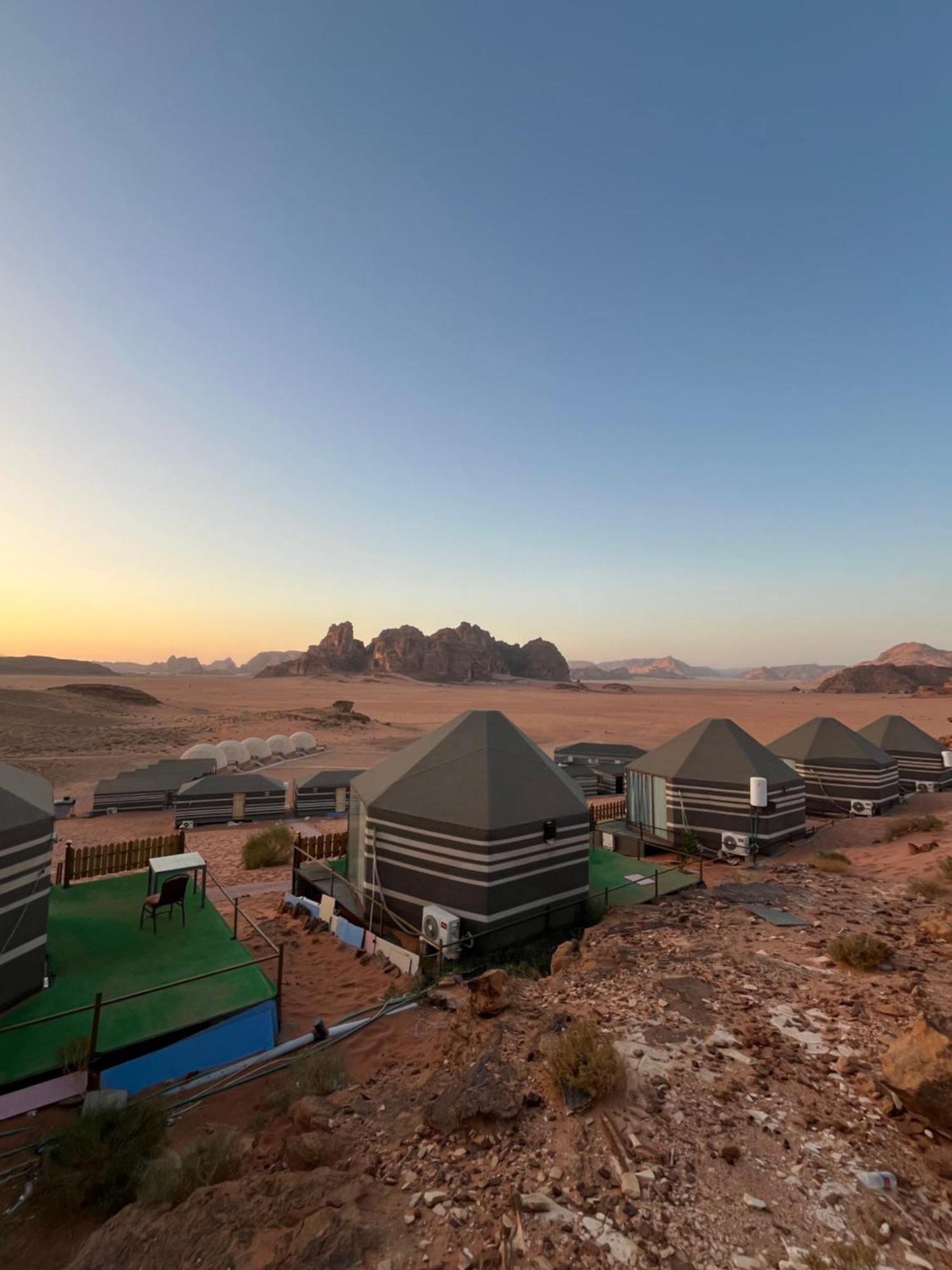 Al Raha Luxury Camp Wadi Rum Exterior foto