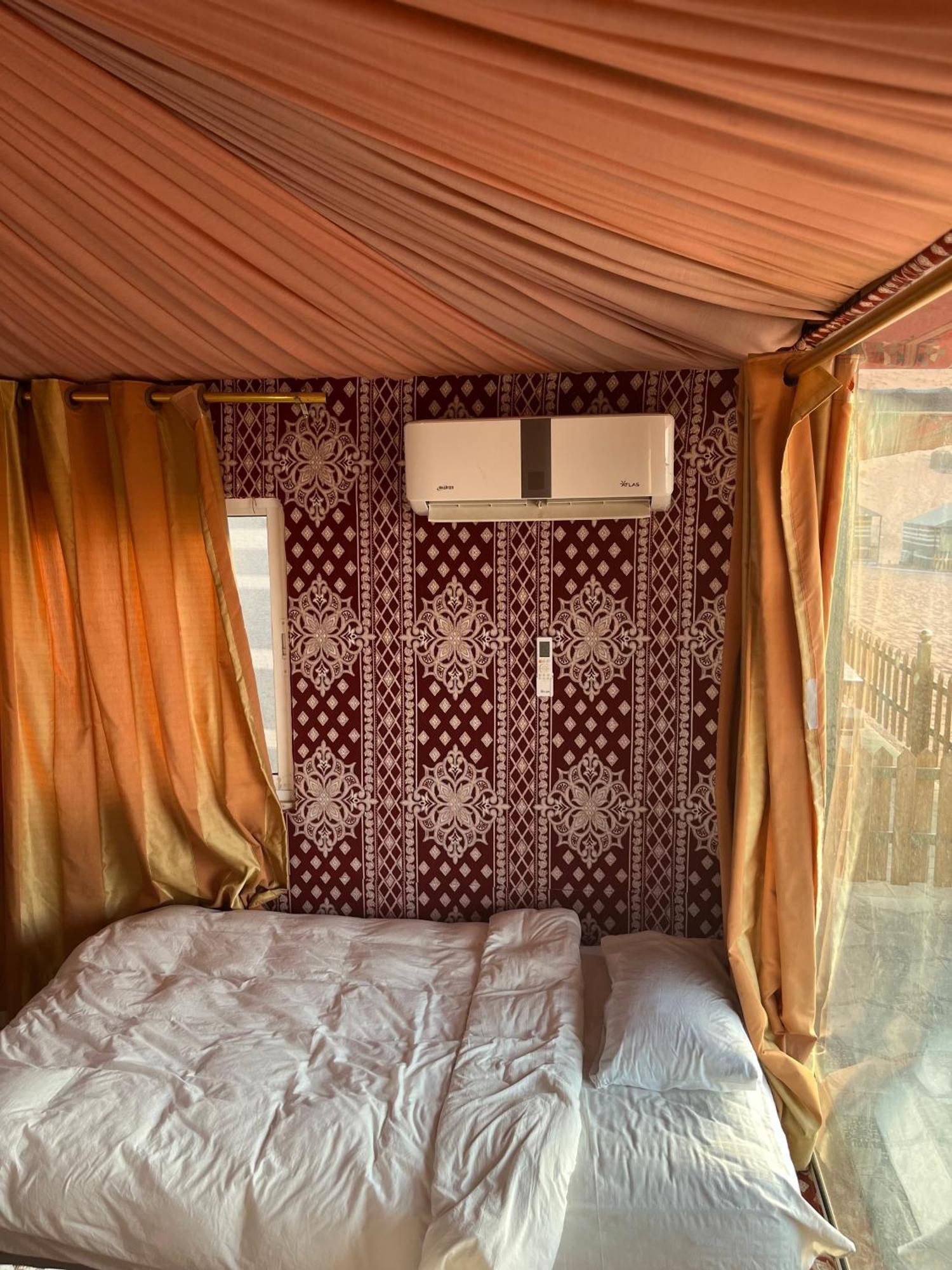 Al Raha Luxury Camp Wadi Rum Exterior foto